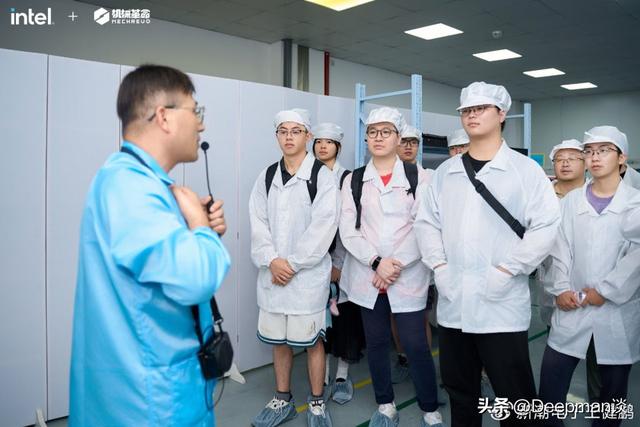 硬核玩家集结！机械革命2025粉丝体验会・苏州站现场直击