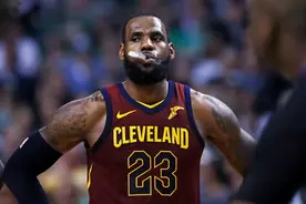 总决赛横扫夺冠有多难？近30年仅有4队做到，老詹尴尬上榜图片