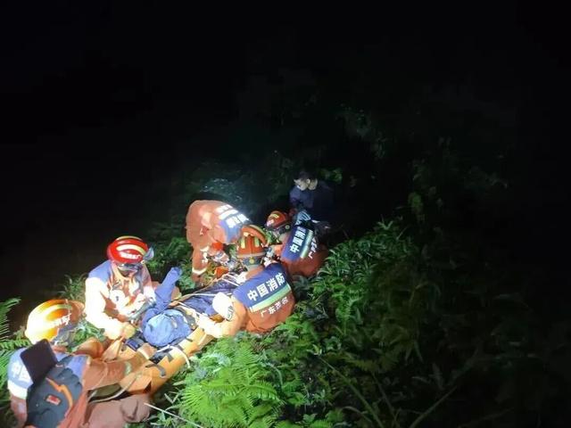 警示：别任性！秦岭“野线穿越”搜救费自己担