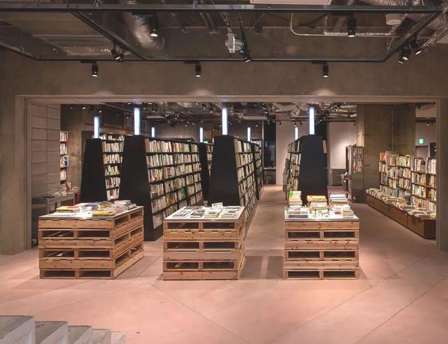 东京美术| [2025暑期版] 东京都有哪些可以“呆一天”的看书圣地？