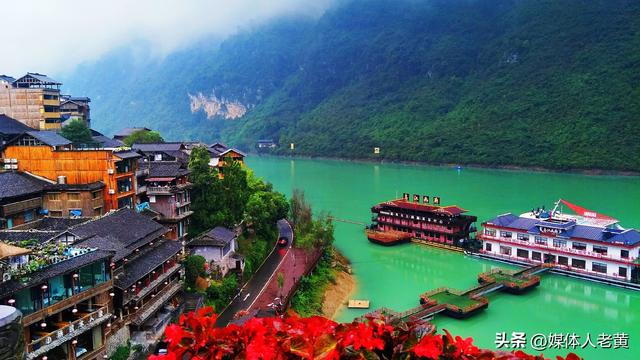 酉沿黄金线精华段首航激活跨省文旅新动能
