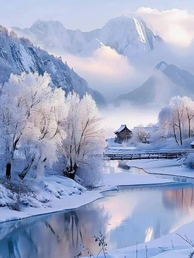 冬日里的仙境，银装素裹，醉人的美！