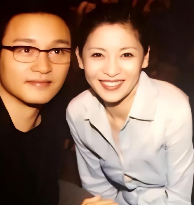 向太不再隐瞒，曝张国荣去世内幕，“脏东西”缠身，日夜受折磨