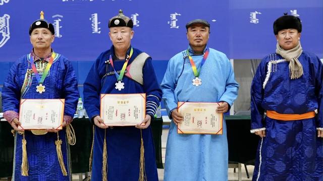 “歌游内蒙古•冰雪那达慕”阿鲁科尔沁冰雪系列活动冬季那达慕火热开幕