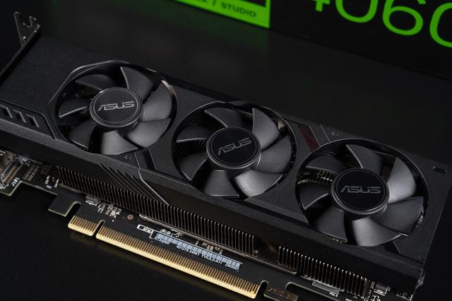 英特尔酷睿Ultra5 230F+铭瑄挑战者H810ITX+乔思伯NV10装机分享！