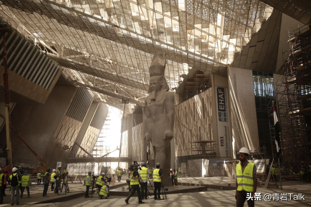 黄金面具领衔亮相！埃及大博物馆迎客，800万游客助经济复苏