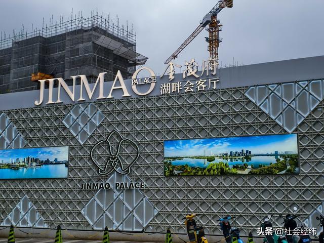 南京九龙湖：从淤积污染到 “水清鱼翔” 的生态蜕变