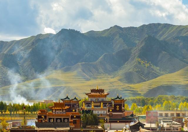 在20℃的秋天逃离人海：一篇就够了，我的甘南7日自驾私藏笔记