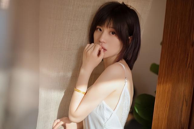 两性交往时，女人用力过猛，男人真的很容易上头。