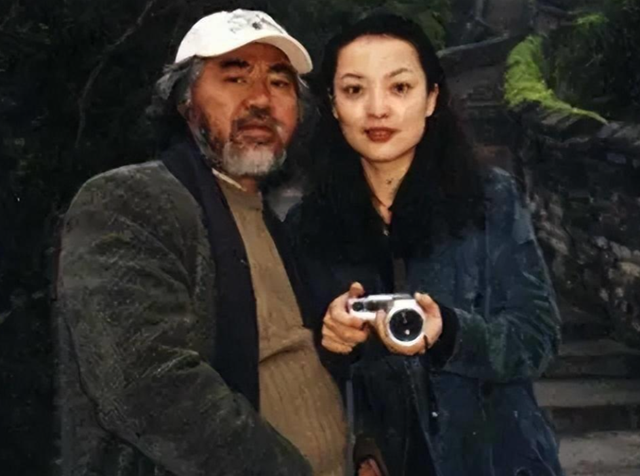 一个贪财、一个好色，74岁张纪中终将为老夫少妻的“残酷”买单