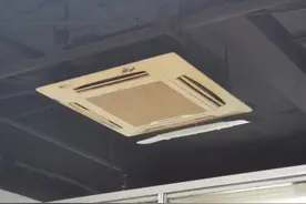 一吹空调就打喷嚏，可能患上了这种病图片