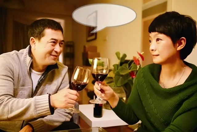 与王海燕离婚传闻真相大白1年，55岁张嘉益近况曝出	，一点不意外