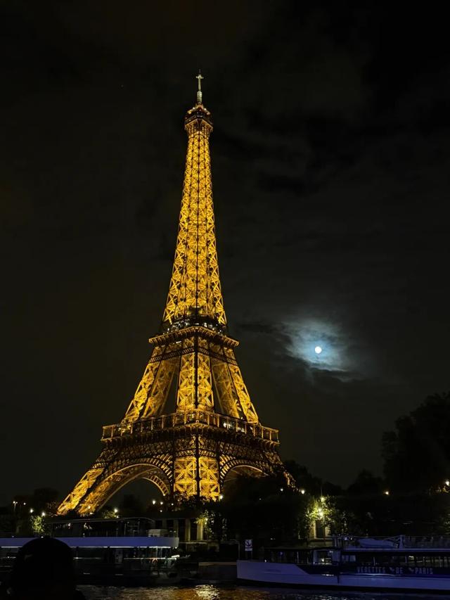 10月，「需要另一个同类」