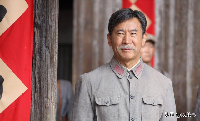 原来他们是两口子，戏里戏外都是夫妻	，结婚26年坚持丁克不生孩子