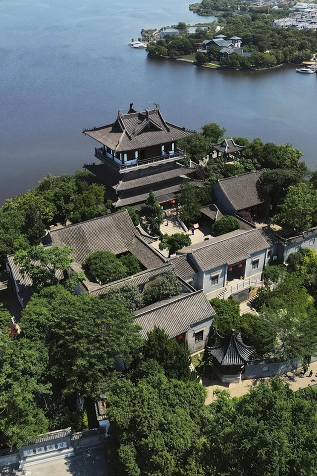 一直以为苏州、扬州够味了，直到我去了这座江边小城！