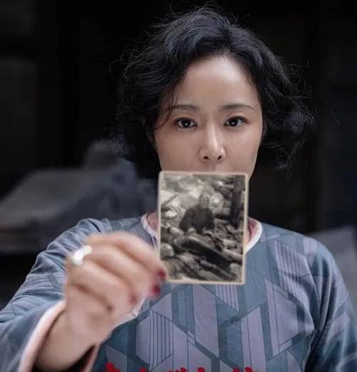 《南京照相馆》让观众“哭到缺氧”