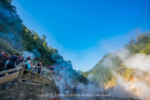我愿称腾冲为秋季的天花板!银杏、温泉、古镇,来过的人都不想走