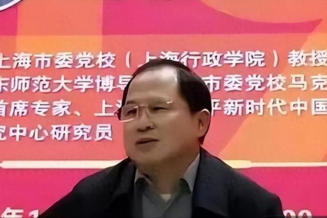 中美交恶是我国的错？上海交大教授：要反思自己，错不在美国！