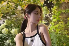 真的顶不住！又是一位蜂腰大长腿的极品韩妹！身材一绝！图片