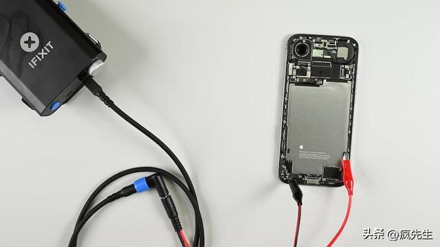 iPhone Air拆解iFixit全揭秘：一文深入看懂轻薄美学背后的工程学