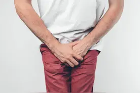 被忽视的性病：生殖器疱疹，感染后终身携带，一眼就能识别！图片