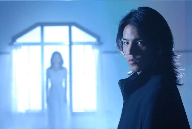 你相信光吗——奥特曼家族大全集