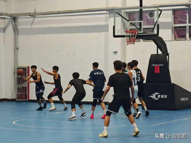 这所学校火爆出圈——邯郸市第五中学“双冠”辉映成长之路