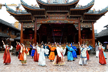 501实景演出全新升级！周二到周日，免费演艺天天看！