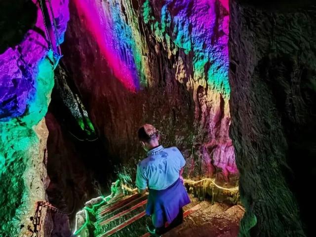 国庆中秋双节假期，翼龙文旅各景区喜迎八方游客