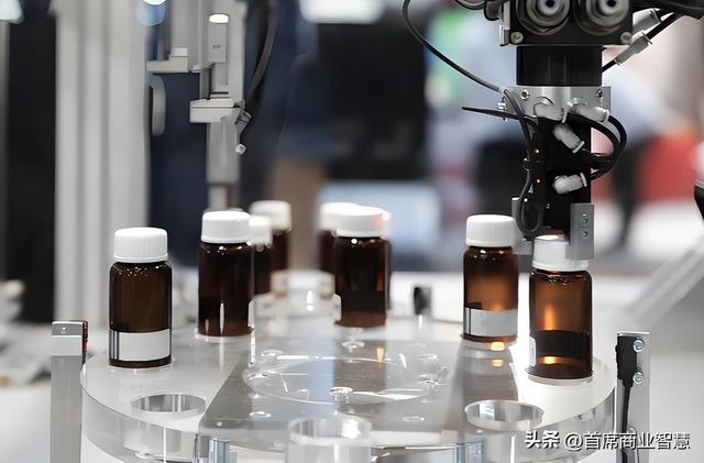 日入近4亿！手握2000亿上市公司！64岁新晋女首富“打败”宗馥莉