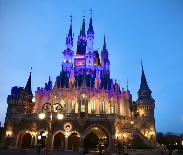 中日旅游警报拉响，749万中国人为何还去日本？理由竟出奇一致！