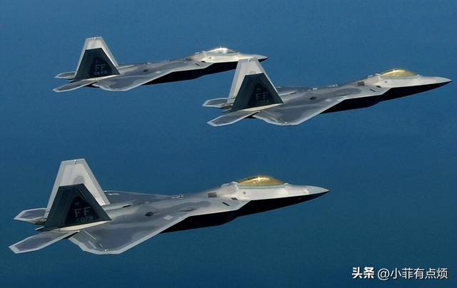 美军有能力打赢解放军吗？俄媒：两军差距大，除兵员其他全是劣势