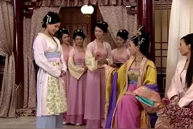 古代夫妻同房时，为何让丫环守在床边？难道他们不尴尬吗？图片