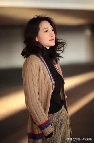 两性关系：45岁后，女人不怕你动手动脚，就怕你动这几样
