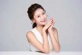 女人允许摸她的手说明什么？图片