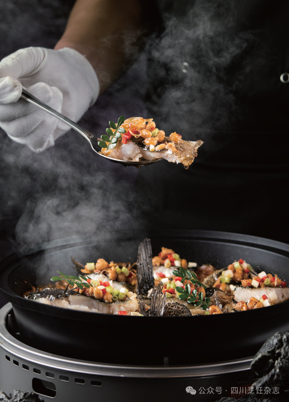 鲍鱼烩花胶 2026年鲍鱼炖花胶正确做法