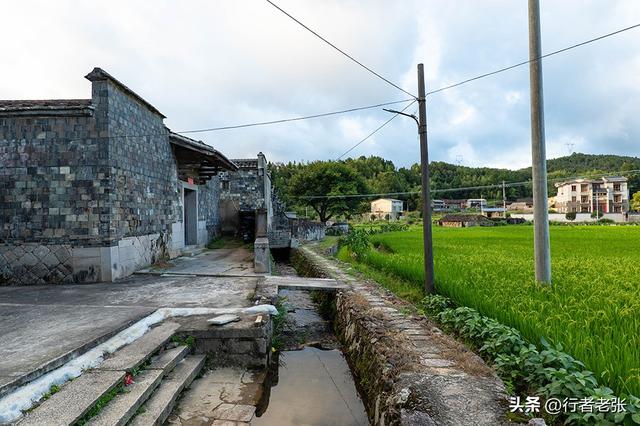 走遍福建古村落，罗源中房镇满盾，始于后唐距今千年，五座大厝