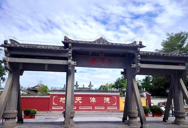 我是北京人，在三亚待了几天，憋不住想说说小众景点的惊喜。
