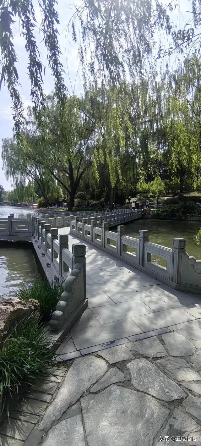 自拍影集（30）紫竹院公园风景绿水轻舟·上