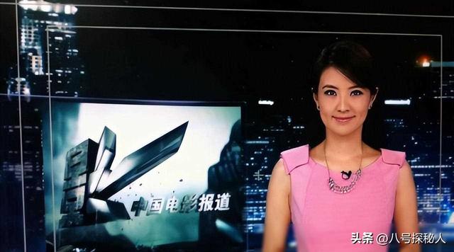 和撒贝宁同居四年，却转身和富豪在一起，没想到如今却沦落至此