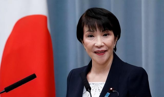 军事行动升级，全球同时接通知，解放军用中英双语，跟日本算总账