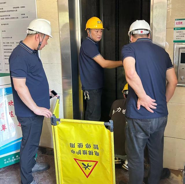 曹德旺预言成真？我国二三十层电梯房，或将面临同一个结局？