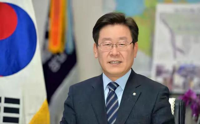 这次李在明赌对了！阅兵结束，各国心满意足，韩国成大“赢家”？