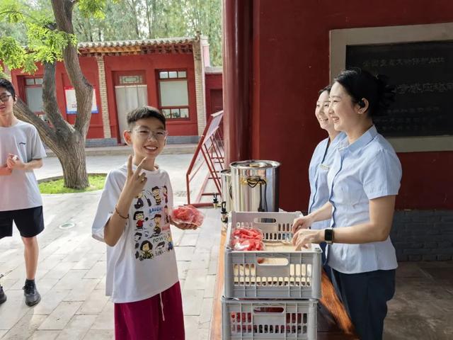 武威市暑期旅游高峰“花式宠客” 全域送清凉广受游客好评