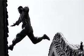 燕子李三为何能“飞檐走壁”？死后医生解剖他的大腿，给出了真相图片