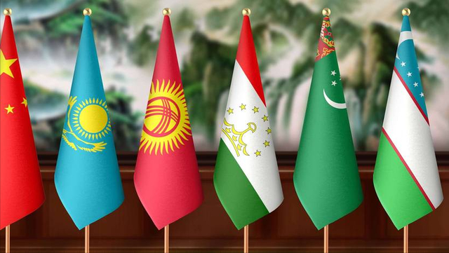 中国奉陪到底！《东京宣言》发布，日文版超过7页，高市换新打法