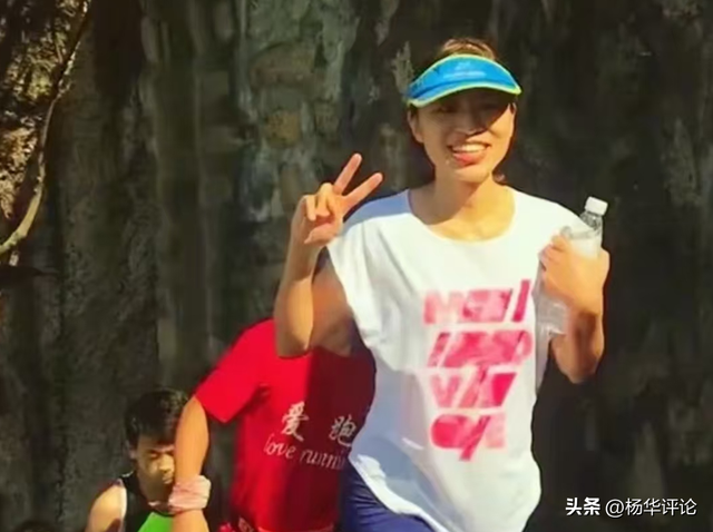 张水华性格孤僻在跑圈朋友不多	，风波之后只有黄雪梅公开与她互动