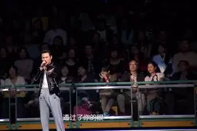 【怀旧经典】杜德伟-情人(Live)(无损音质4K60MV) 中文字幕 Hi-Res图片