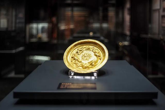 这个“名牌加身”的西南山城，正适合淡季来玩！