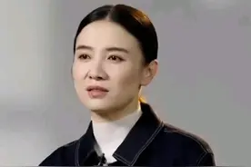 宋佳不知道如何演出张桂梅的伟大，张桂梅告诉她只要记住2个字。图片